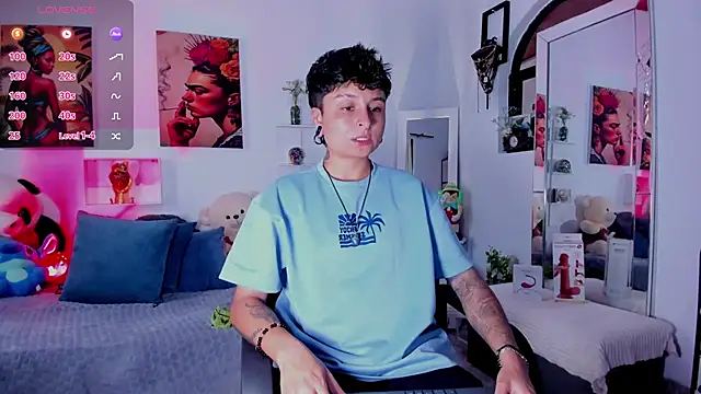 Snapshot of Zury_Ramirez chatting on January 2026 08:14:02 PM Zury Ramirez online show from January 2026 08:14:02 PM