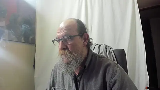 Uncle Hottie online show from January 2026 11:41:02 PM