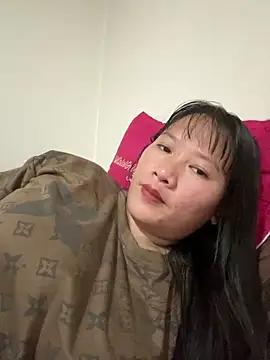 Snapshot of Suni-ii chatting on May 2026 02:53:02 AM Suni-ii online show from May 2026 02:53:02 AM