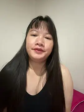 Snapshot of Suni-ii chatting on May 2026 10:16:01 PM Suni-ii online show from May 2026 10:16:01 PM