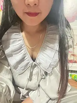 Snapshot of mode-bae chatting on February 2026 02:14:01 PM mode-bae online show from February 2026 02:14:01 PM