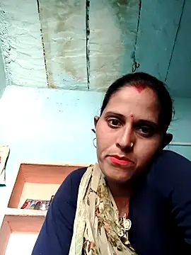 Snapshot of Bhavna8080 chatting on May 2026 03:55:02 AM Bhavna8080 online show from May 2026 03:55:02 AM