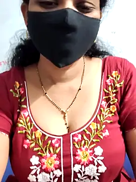 lusy79 online show from February 2026 05:53:02 PM