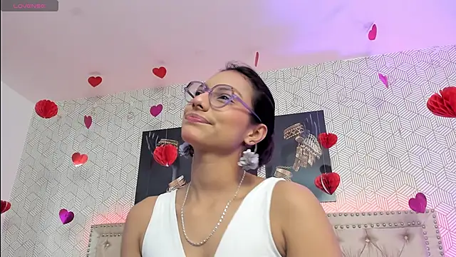 Snapshot of MeganRosseX chatting on February 2026 05:42:01 PM MeganRosseX online show from February 2026 05:42:01 PM