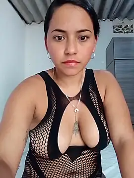 Maliha 21 online show from May 2026 07:44:02 PM