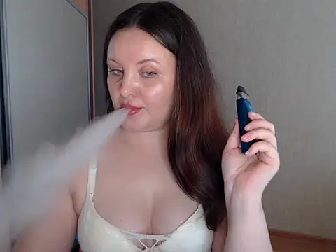 Sabrina Weaver online show from April 2026 10:02:01 AM