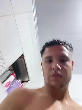 Wellington00  online show from February 2026 09:44:02 PM