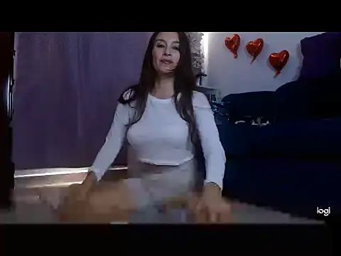 Almaglow  online show from February 2026 07:53:02 PM