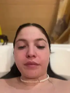 Snapshot of AlexaYvonne chatting on February 2026 12:28:02 AM AlexaYvonne online show from February 2026 12:28:02 AM