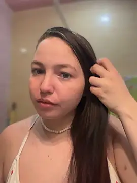 Snapshot of AlexaYvonne chatting on February 2026 06:02:01 AM AlexaYvonne online show from February 2026 06:02:01 AM