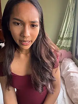 Lyla Love online show from January 2026 06:41:02 AM