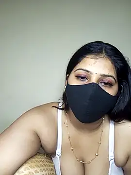 Kushi Sharmaa online show from February 2026 06:14:02 AM