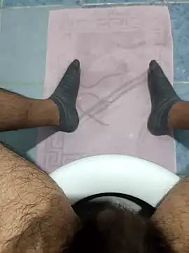 lyonnqw online show from February 2026 04:22:02 PM