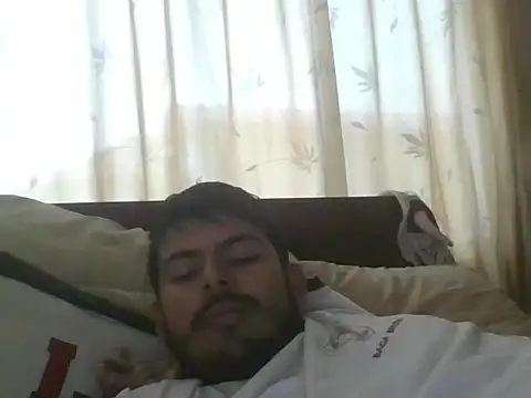 Mateotubbe online show from April 2026 07:55:01 PM