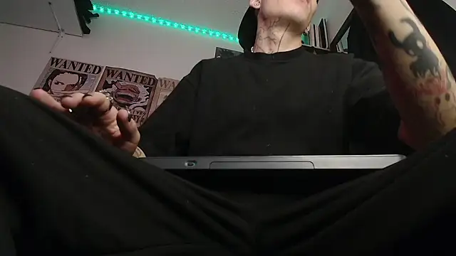 Anhony Muscle online show from February 2026 05:17:02 PM