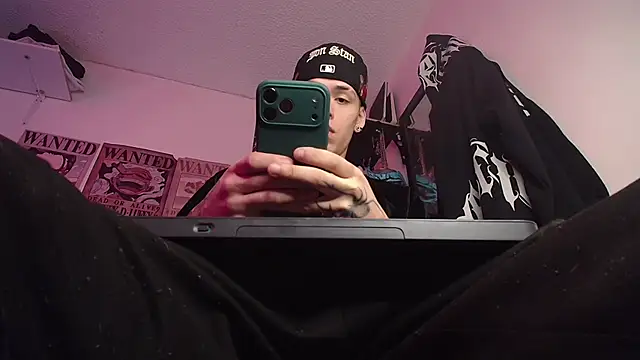 Anhony Muscle online show from February 2026 07:13:02 PM