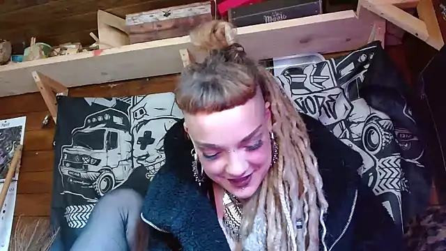 spiralhokkaido23 online show from April 2026 11:36:01 AM