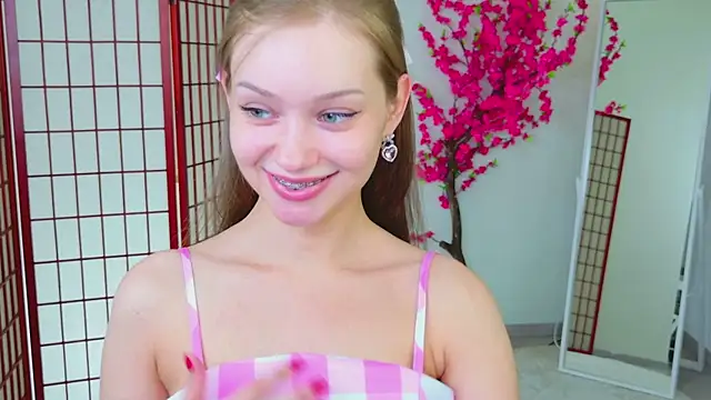 Snapshot of sheilaa_pink chatting on May 2026 08:00:01 AM sheilaa pink online show from May 2026 08:00:01 AM