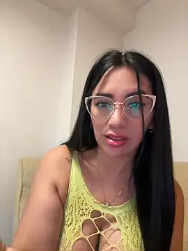Snapshot of nataliia_queen_ chatting on May 2026 02:28:02 AM nataliia queen online show from May 2026 02:28:02 AM