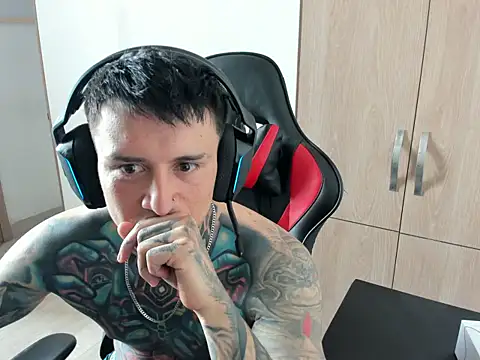 Chrissblack online show from March 2026 04:36:01 PM