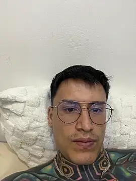 Chrissblack online show from March 2026 03:56:02 AM