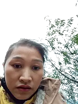 yumyum112 online show from January 2026 10:28:02 AM