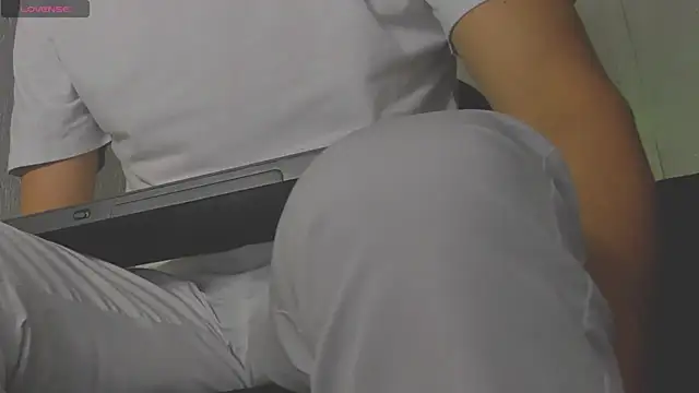 camilo model online show from June 2026 03:02:02 AM