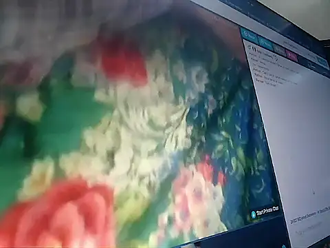 maxi23932 online show from May 2026 10:03:01 PM