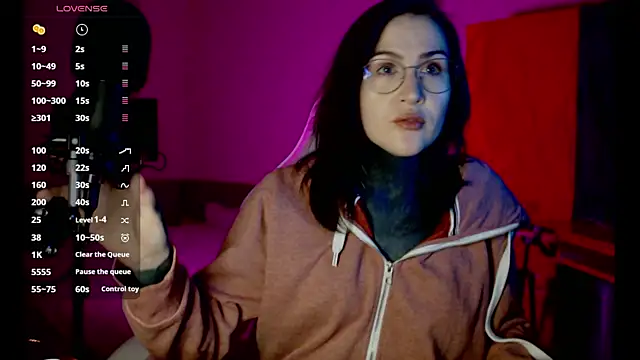 Gloomy Suemi online show from April 2026 03:38:01 PM