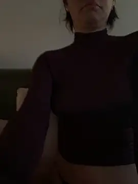 Snapshot of Bluedreams999 chatting on January 2026 03:27:02 PM Bluedreams999 online show from January 2026 03:27:02 PM