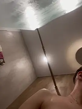 ravenryx online show from April 2026 07:07:02 PM