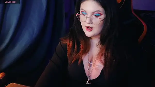 Snapshot of PixelMiss chatting on July 2026 09:58:01 PM PixelMiss online show from July 2026 09:58:01 PM