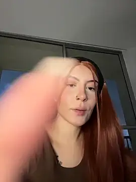 Snapshot of alesziarose_ chatting on February 2026 11:22:01 PM alesziarose online show from February 2026 11:22:01 PM