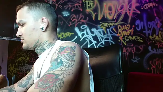 DarkBenito online show from January 2026 02:11:01 PM