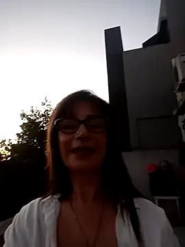 Danatetas online show from April 2026 09:37:02 PM