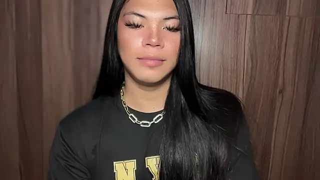 Snapshot of MrKottysplay chatting on February 2026 02:40:02 AM MrKottysplay online show from February 2026 02:40:02 AM