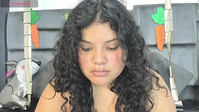 Jessica Beltrann online show from April 2026 07:55:02 PM