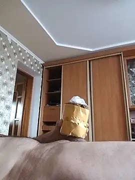 julianA1964 online show from April 2026 09:10:02 AM