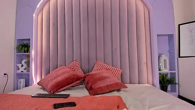 Snapshot of AmberStonne__ chatting on February 2026 03:02:01 AM AmberStonne online show from February 2026 03:02:01 AM