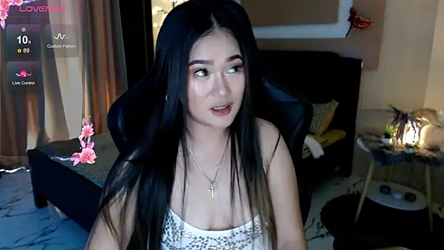 simplykhate online show from April 2026 12:54:02 AM