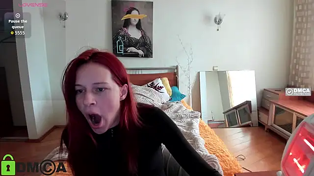 Lily Viola online show from March 2026 07:25:02 AM