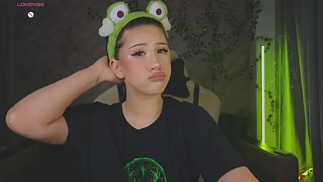 Necucubi02 online show from April 2026 09:24:01 AM