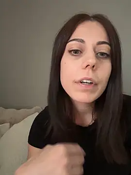Luna licous online show from June 2026 05:19:01 PM