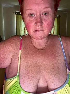 BustyRedxx online show from June 2026 12:47:02 PM
