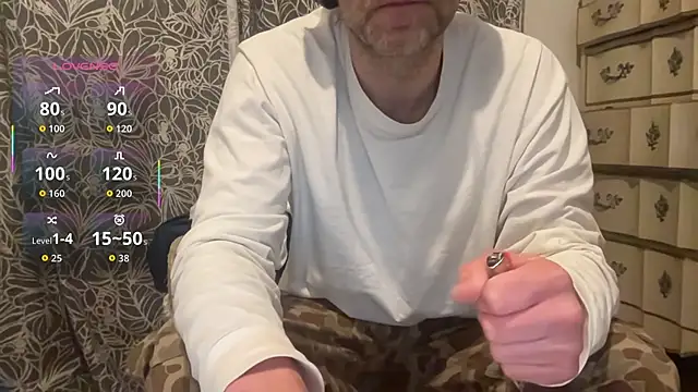 Snapshot of wolverinedream chatting on February 2026 10:49:02 AM wolverinedream online show from February 2026 10:49:02 AM