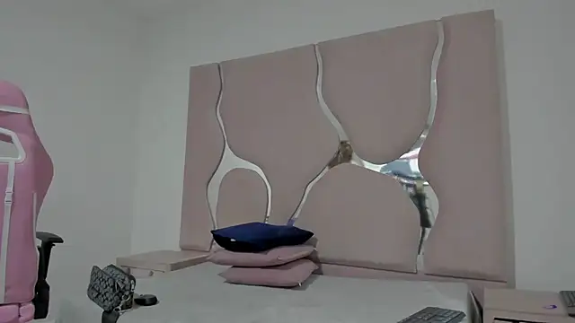 sharithasm online show from March 2026 08:47:01 PM