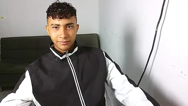 naugthy boy88 online show from April 2026 10:59:02 PM