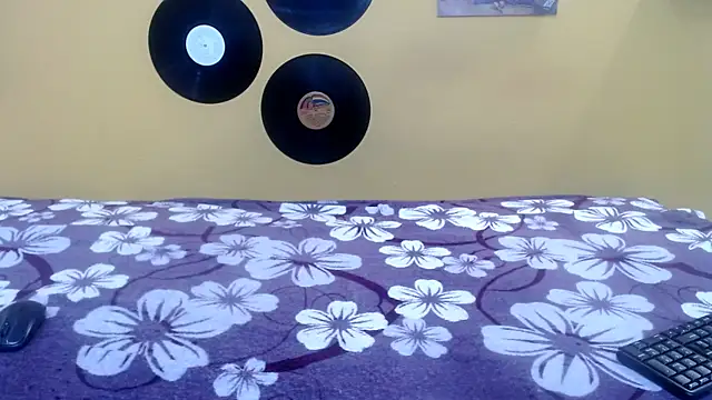 marcelasweet457 online show from April 2026 01:05:02 PM