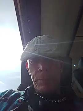 Der Schoene Penis online show from April 2026 01:18:01 PM