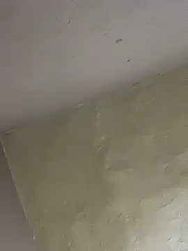 kwandero1234 online show from March 2026 12:00:01 PM